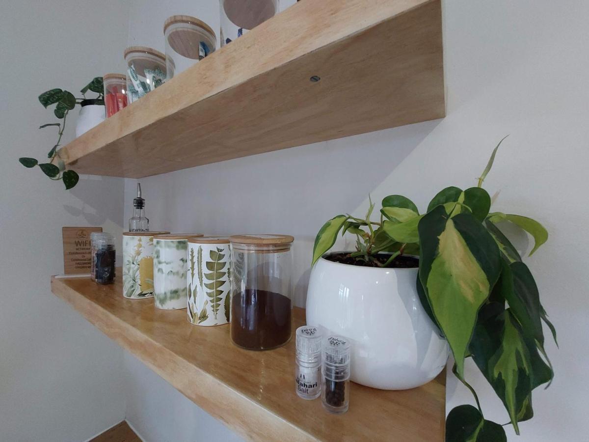 Upmarket Off Grid Cottage On Organic Farm In Secure Estate 호윅 외부 사진